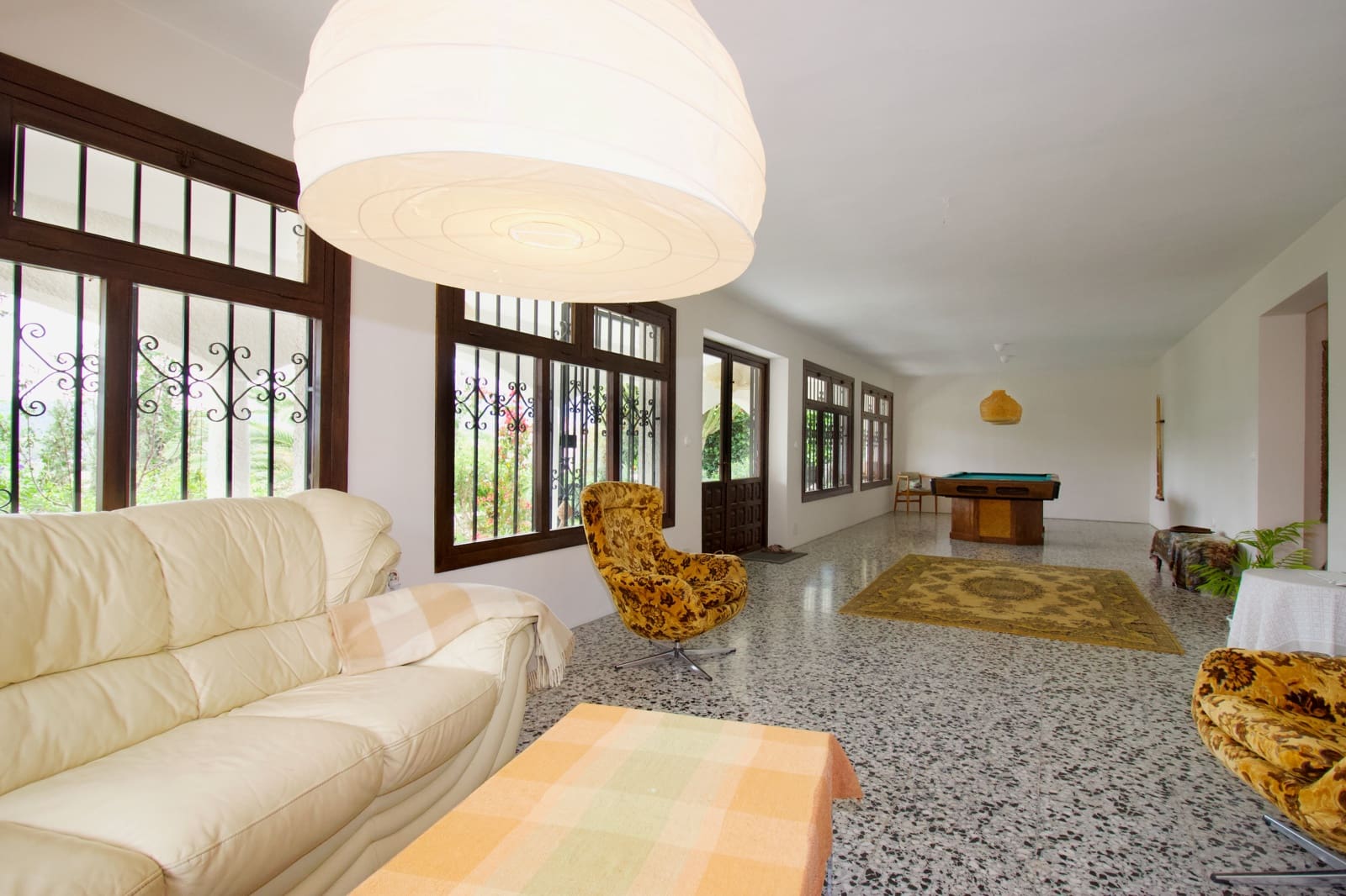 4 soveværelse Villa til salg i Coin med swimmingpool garage - € 550.000 (Ref: 8698404)