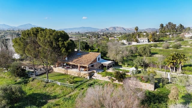 3 bedroom Finca/Country House for sale in Cártama with pool - € 549,000 (Ref: 8792968)