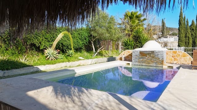 3 bedroom Finca/Country House for sale in Cártama with pool - € 549,000 (Ref: 8792968)