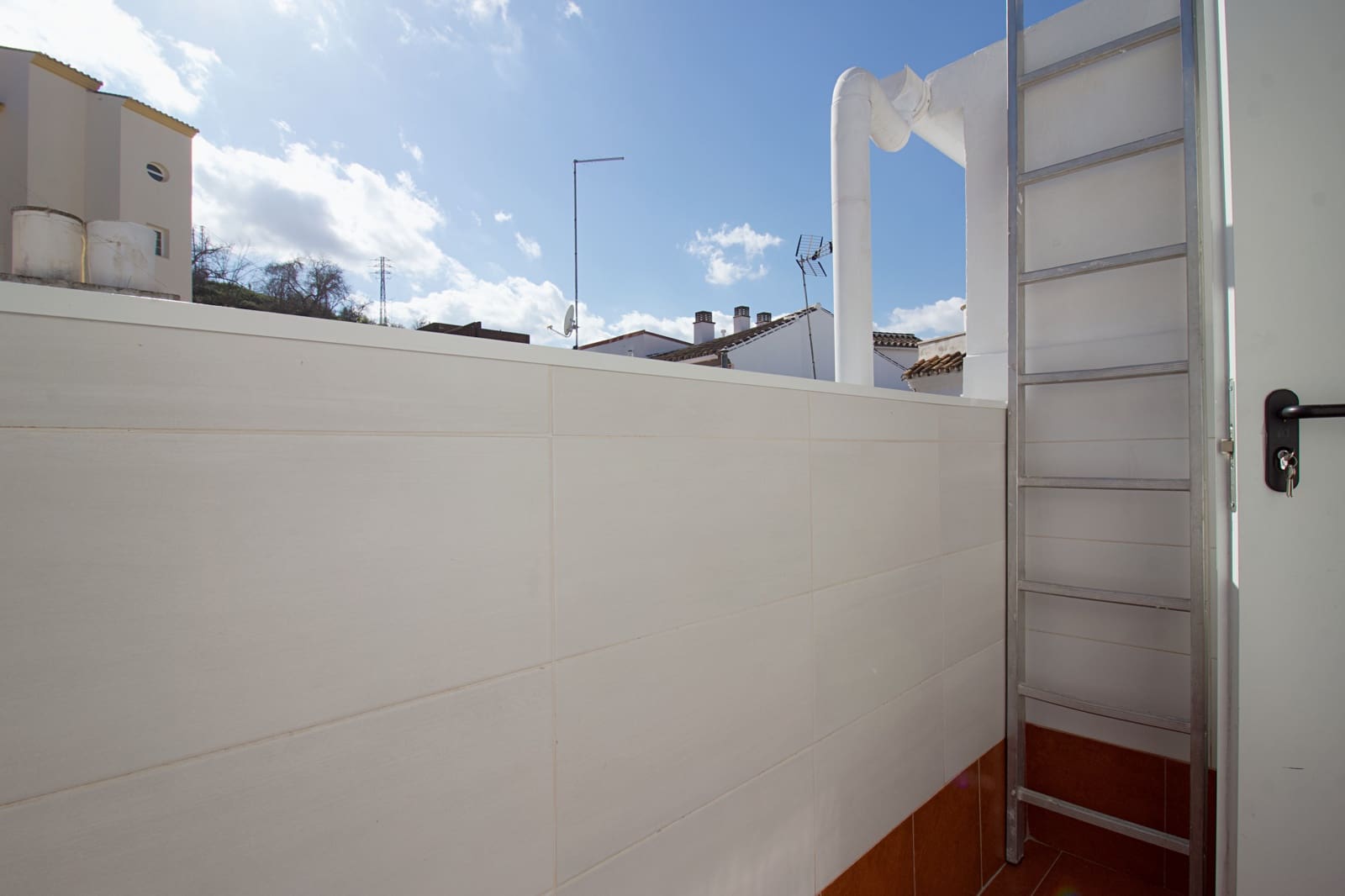 2 quarto Casa em Banda para venda em Coin - 120 000 € (Ref: 8796178)