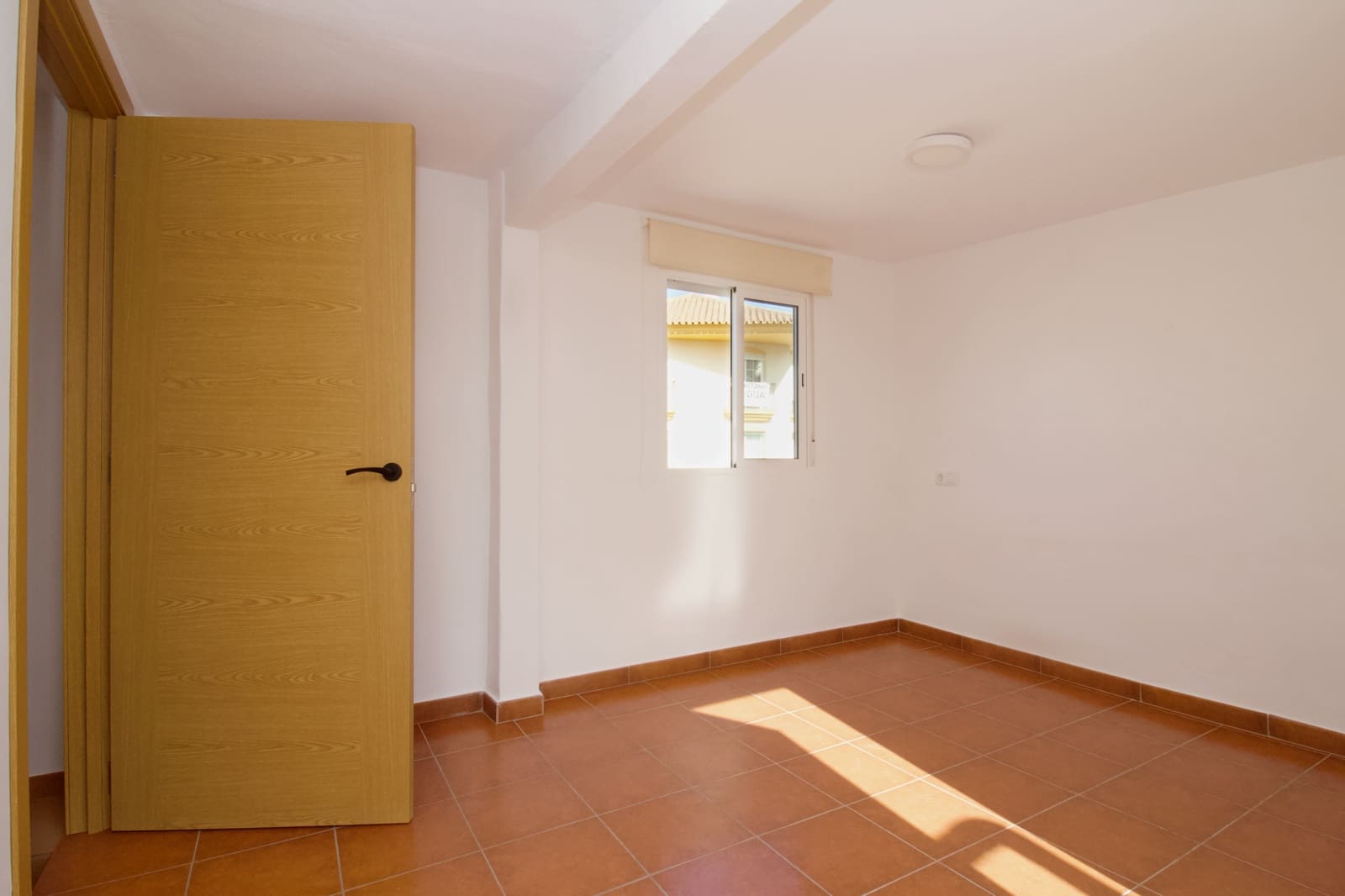 2 quarto Casa em Banda para venda em Coin - 120 000 € (Ref: 8796178)