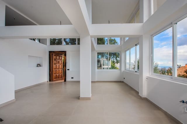 3 bedroom Apartment for sale in La Mairena, Ojen with pool garage - € 950,000 (Ref: 8897930)