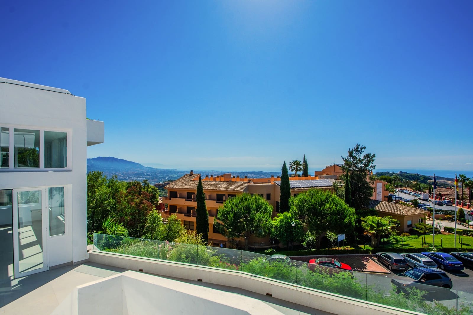 3 quarto Apartamento para venda em La Mairena com piscina garagem - 950 000 € (Ref: 8897930)