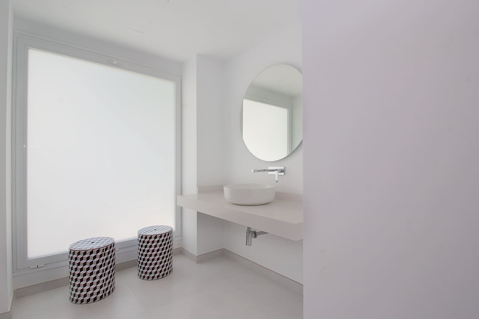 4 sypialnia Willa na sprzedaż w La Mairena z basenem garażem - 2 195 000 € (Ref: 8905712)