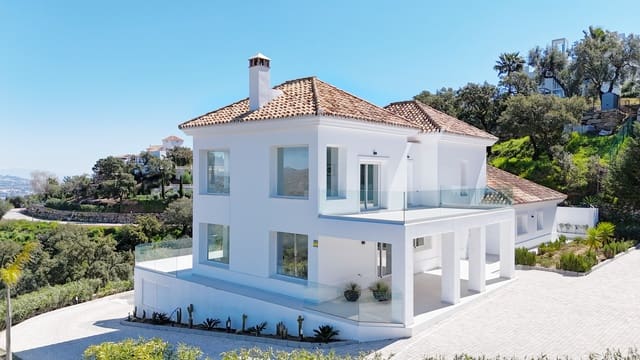 4 sypialnia Willa na sprzedaż w La Mairena, Ojen z basenem garażem - 2 195 000 € (Ref: 8905712)