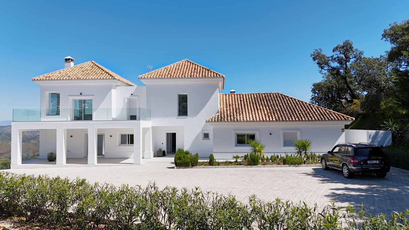 4 sypialnia Willa na sprzedaż w La Mairena z basenem garażem - 2 195 000 € (Ref: 8905712)