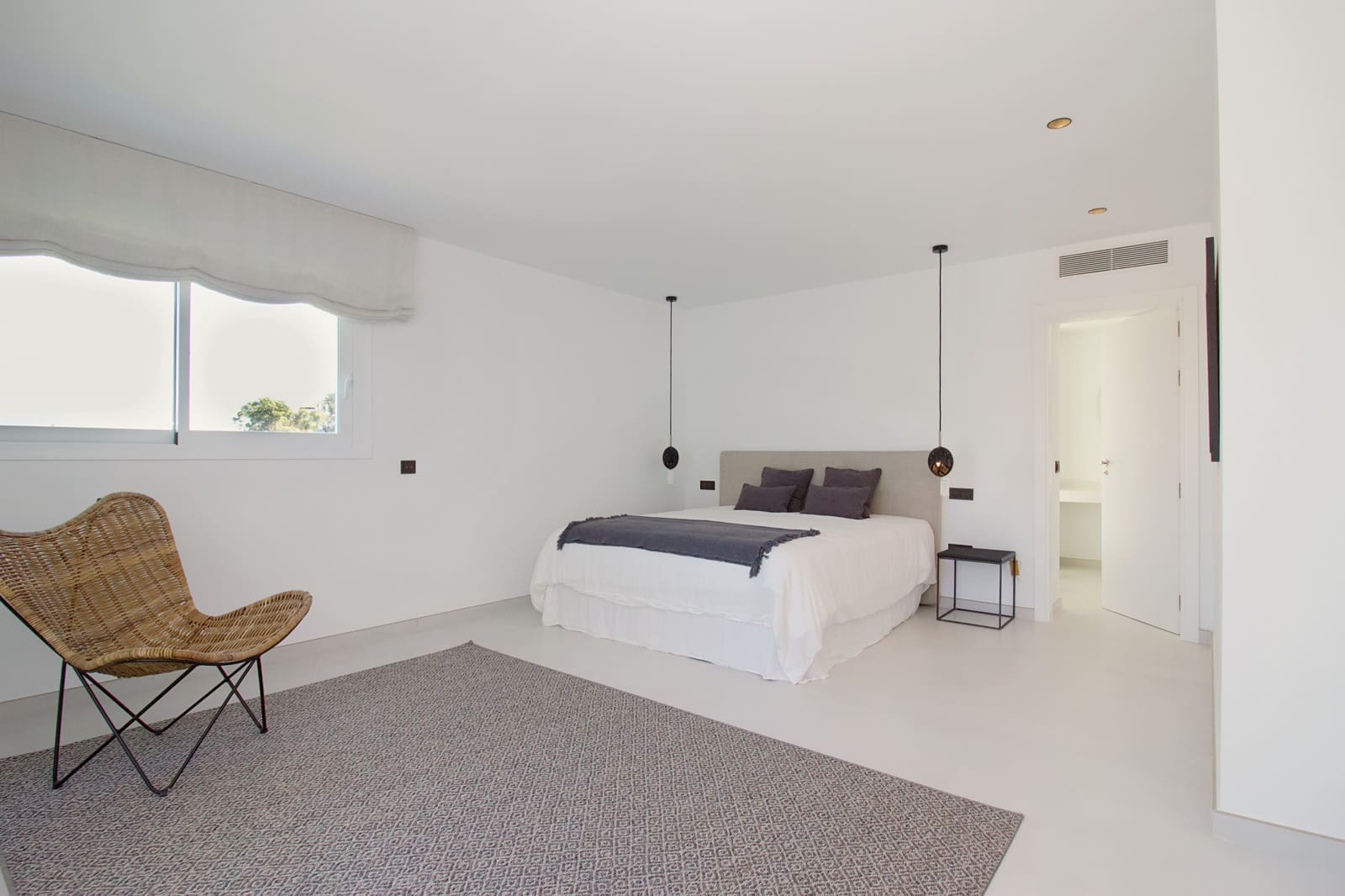 4 sypialnia Willa na sprzedaż w La Mairena z basenem garażem - 2 195 000 € (Ref: 8905712)