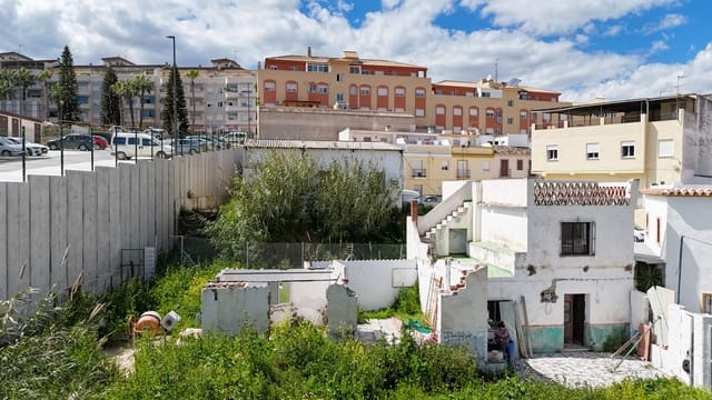 Undeveloped Land for sale in Coín - € 285,000 (Ref: 8906518)