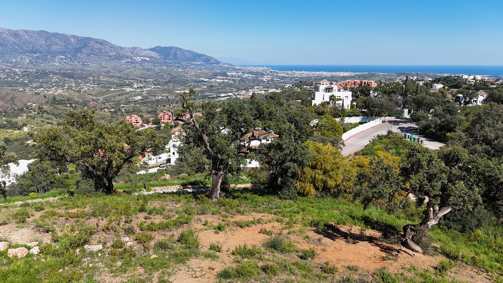 Teren niezagospodarowany na sprzedaż w Ojen - 6 448 800 € (Ref: 8913639)