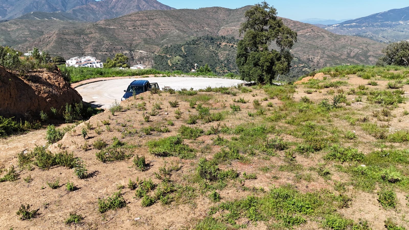 Teren niezagospodarowany na sprzedaż w Ojen - 6 448 800 € (Ref: 8913639)