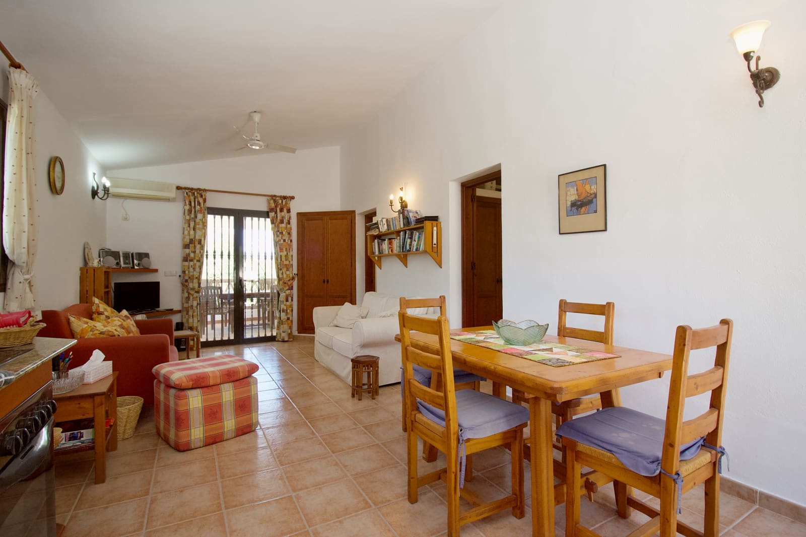 4 soveværelse Finca/Landehus til salg i Coin med swimmingpool - € 449.000 (Ref: 8941774)