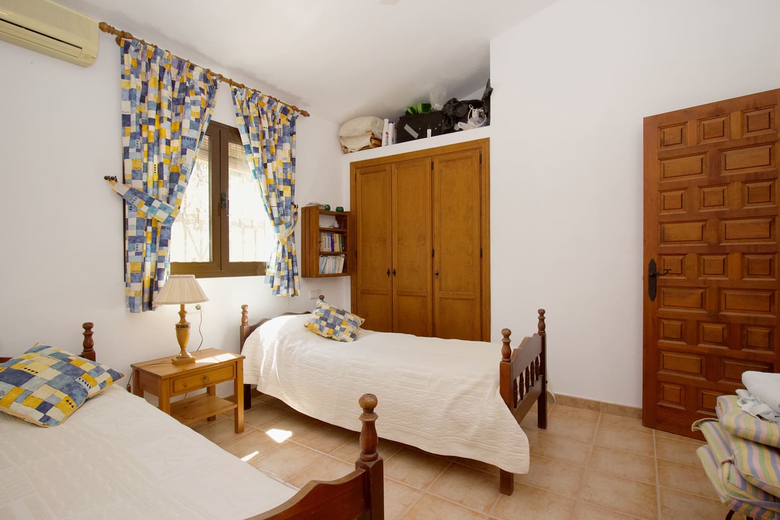 4 soveværelse Finca/Landehus til salg i Coin med swimmingpool - € 449.000 (Ref: 8941774)