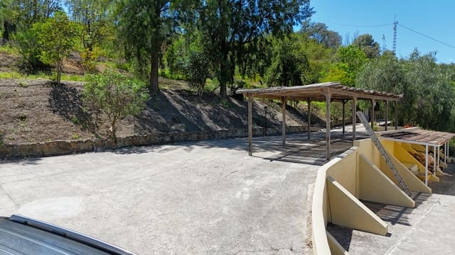 4 sypialnia Finka/Dom wiejski na sprzedaż w Coín z basenem - 449 000 € (Ref: 8941774)