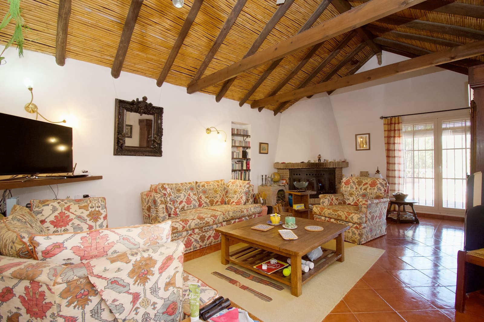 4 soveværelse Finca/Landehus til salg i Coin med swimmingpool - € 449.000 (Ref: 8941774)