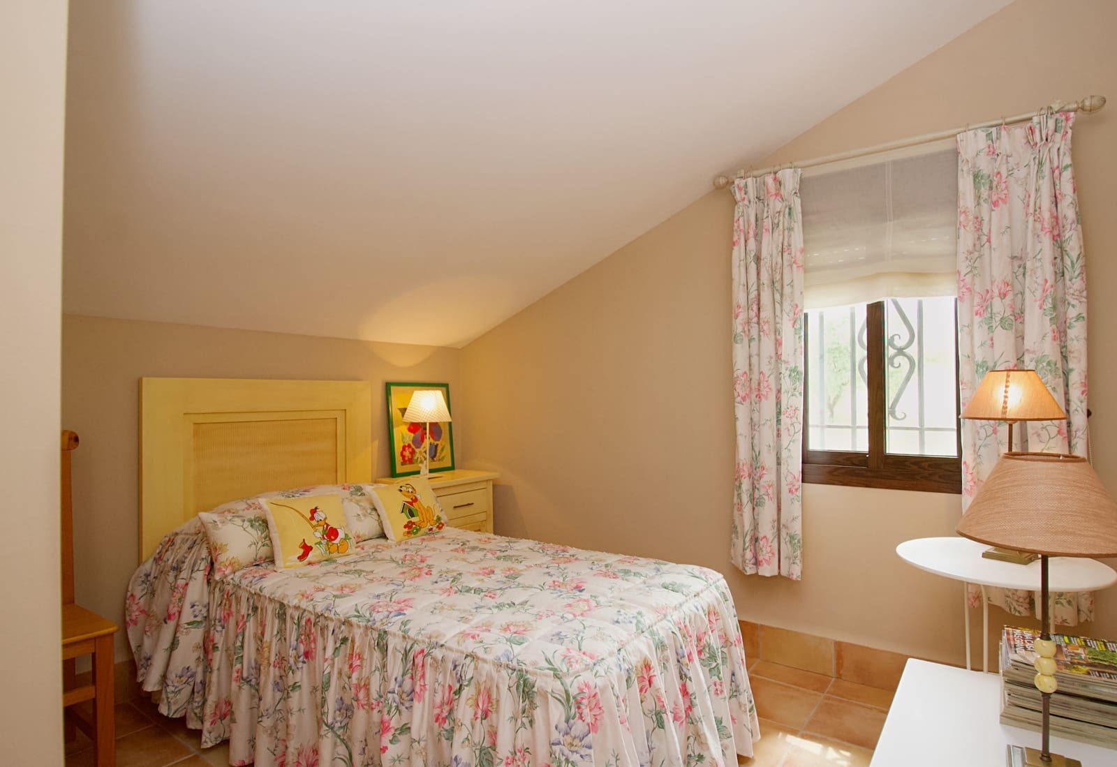 4 soveværelse Finca/Landehus til salg i Guaro - € 395.000 (Ref: 8989653)