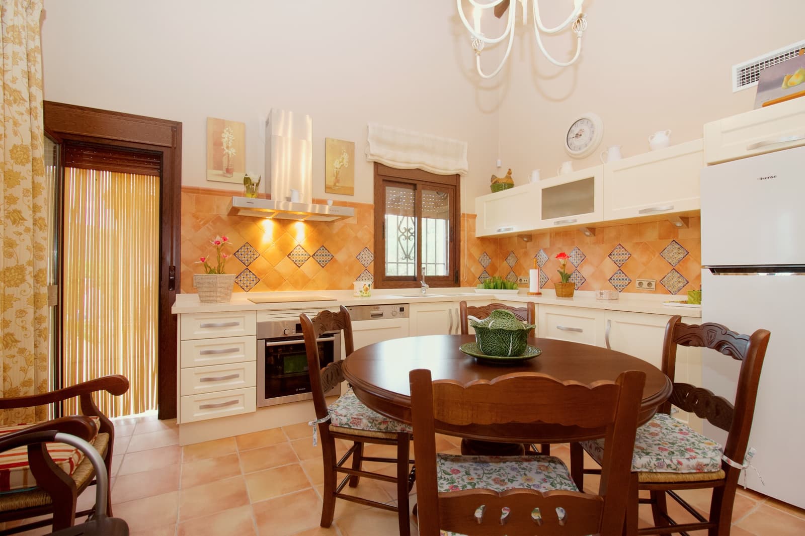 4 soveværelse Finca/Landehus til salg i Guaro - € 395.000 (Ref: 8989653)