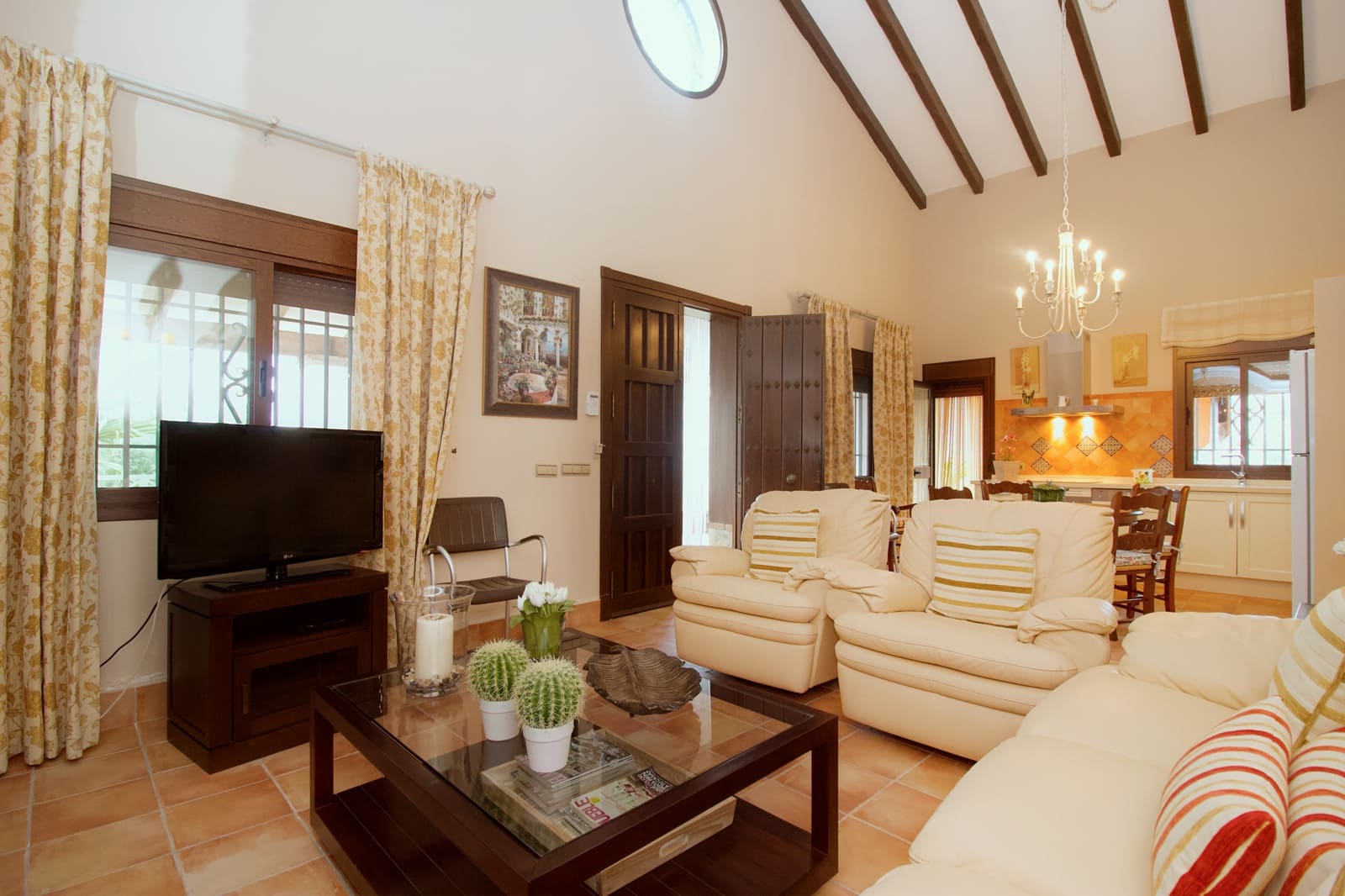 4 soveværelse Finca/Landehus til salg i Guaro - € 395.000 (Ref: 8989653)