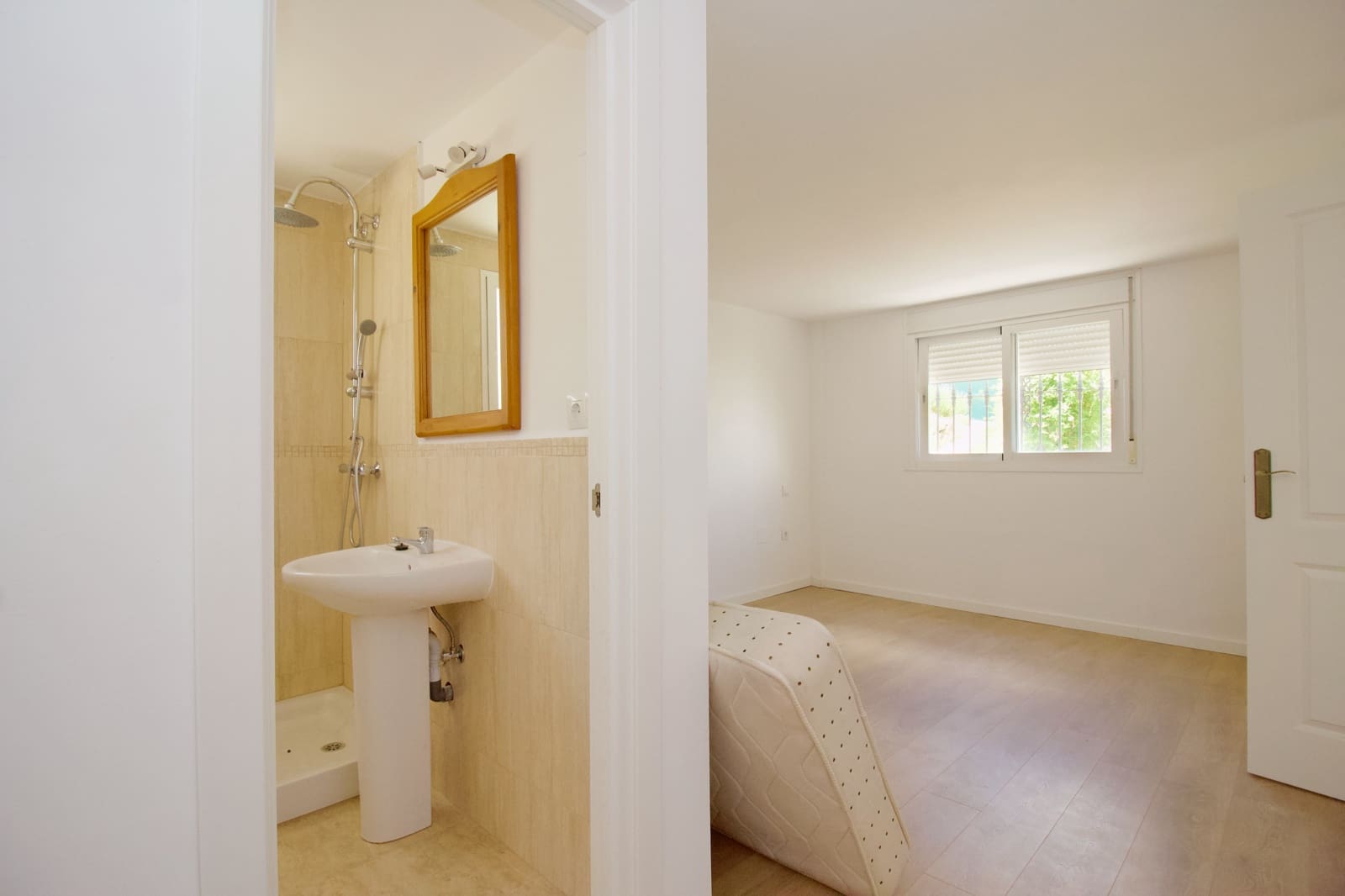 6 soveværelse Finca/Landehus til salg i Coin - € 599.000 (Ref: 8997590)