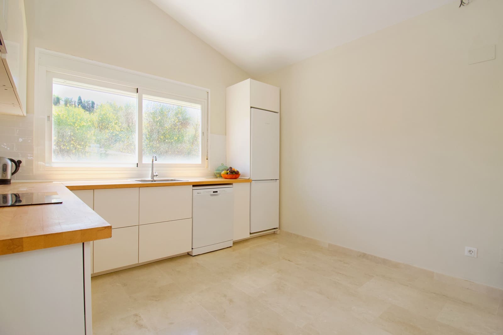 6 soveværelse Finca/Landehus til salg i Coin - € 599.000 (Ref: 8997590)