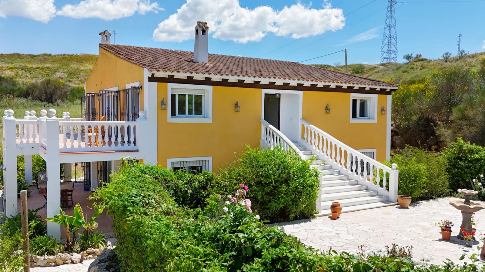 6 soveværelse Finca/Landehus til salg i Coin - € 599.000 (Ref: 8997590)