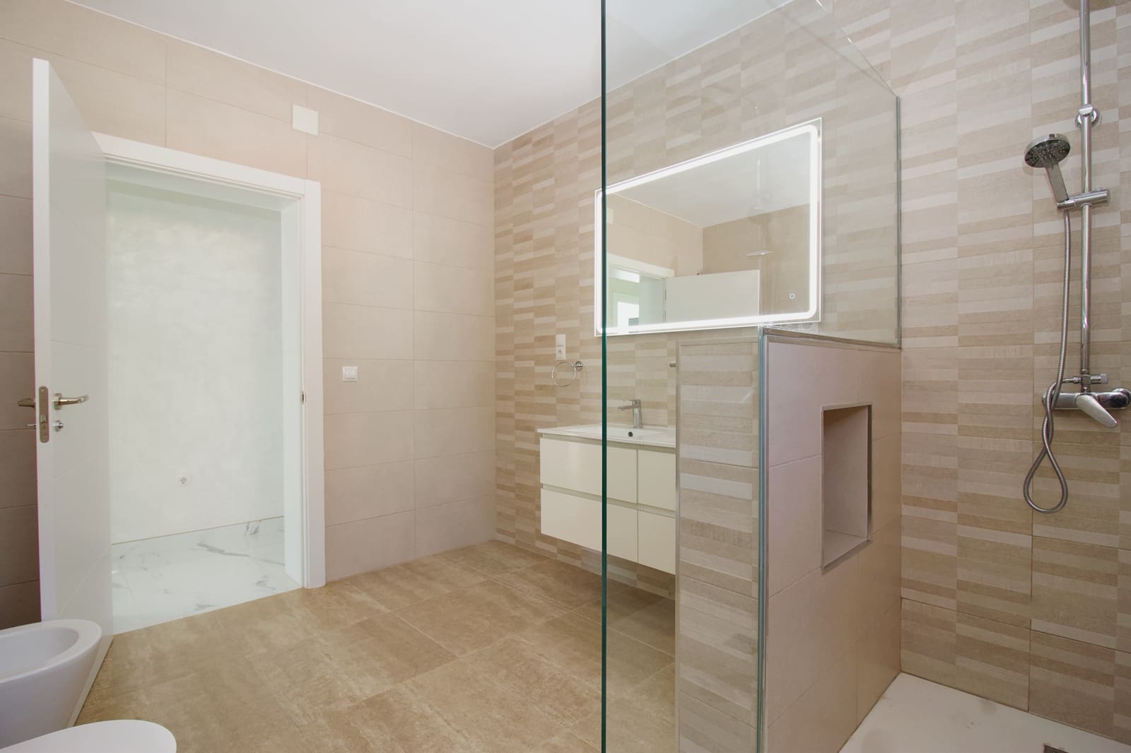 4 soveværelse Villa til salg i Mijas med swimmingpool garage - € 1.395.000 (Ref: 9015896)