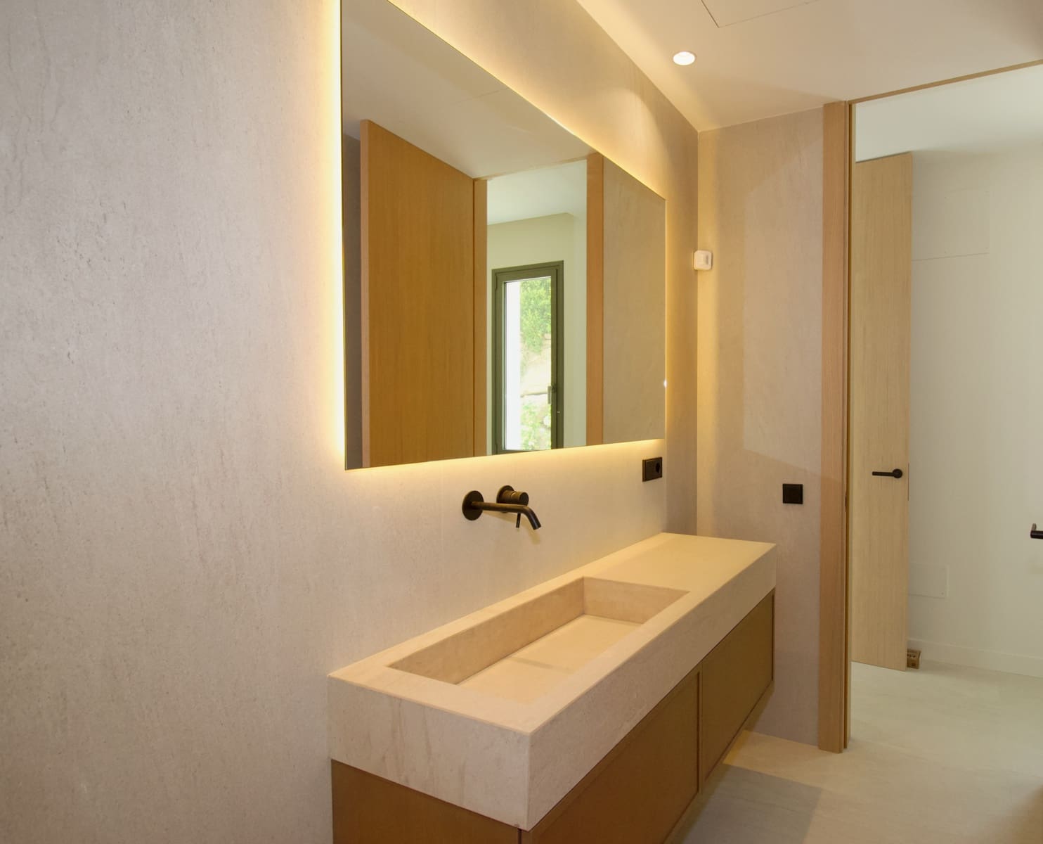 4 sypialnia Willa na sprzedaż w Estepona z basenem - 1 795 000 € (Ref: 9061871)