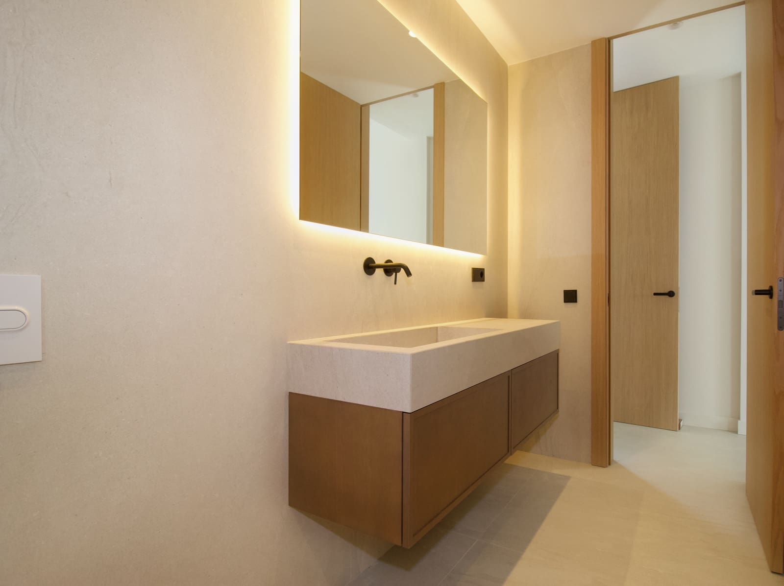 4 sypialnia Willa na sprzedaż w Estepona z basenem - 1 795 000 € (Ref: 9061871)