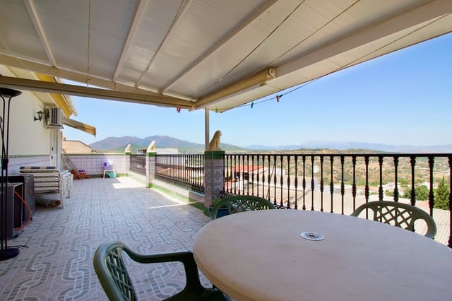 3 soveværelse Lejlighed til salg i Alhaurín el Grande - € 215.000 (Ref: 9107882)