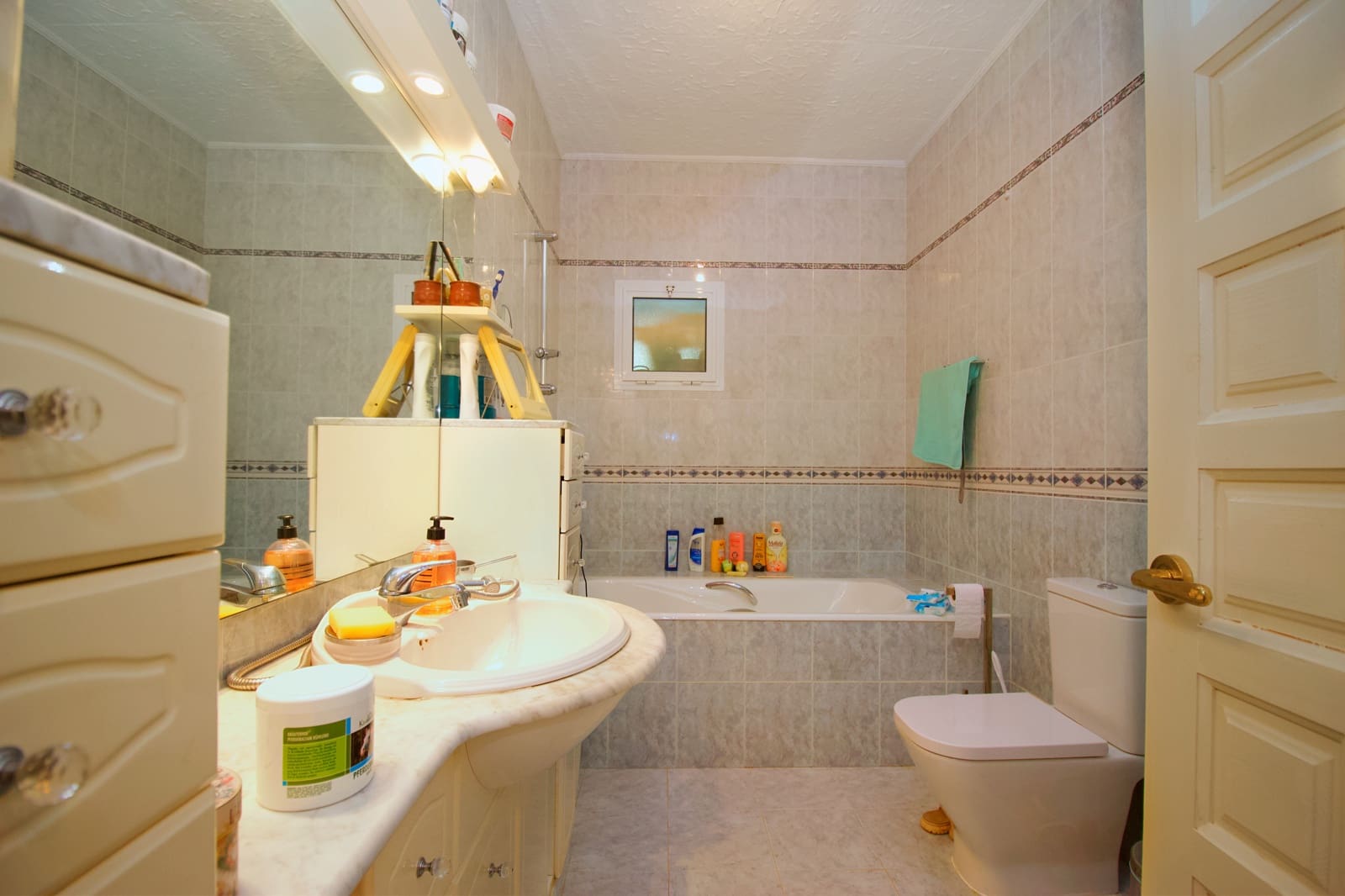 6 soveværelse Finca/Landehus til salg i Alhaurin el Grande med swimmingpool garage - € 595.000 (Ref: 9219252)