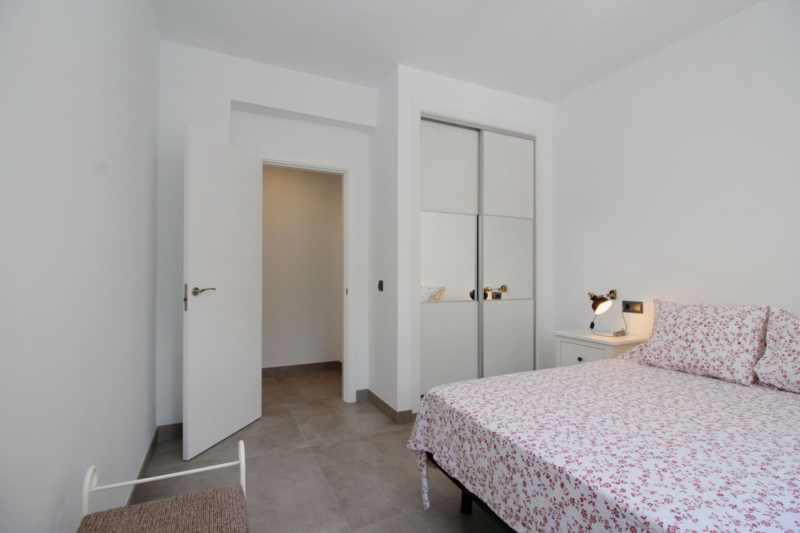 3 bedroom Semi-detached Villa for rent in Coin with pool - € 1,500 (Ref: 9237692)