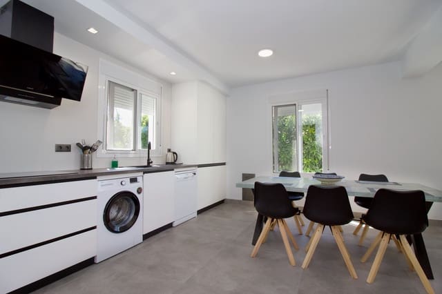 3 sovrum Semi-fristående Villa att hyra i Coín med pool - 1 500 € (Ref: 9237692)