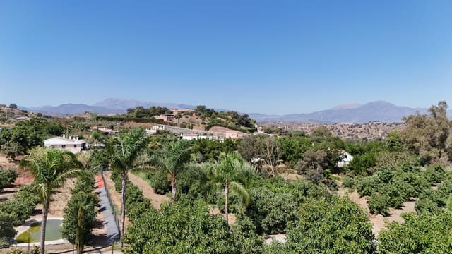 3 sovrum Semi-fristående Villa att hyra i Coín med pool - 1 500 € (Ref: 9237692)