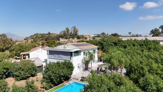 3 sovrum Semi-fristående Villa att hyra i Coín med pool - 1 500 € (Ref: 9237692)