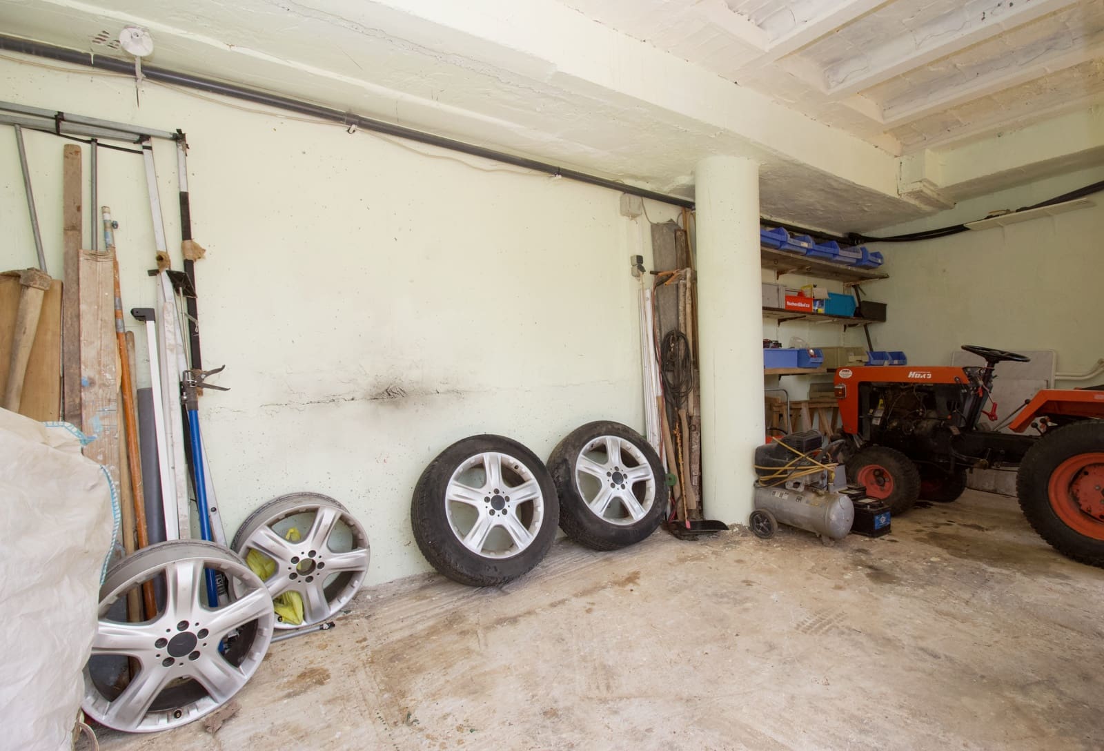 4 soveværelse Finca/Landehus til salg i Alhaurin el Grande med swimmingpool garage - € 795.000 (Ref: 9258100)