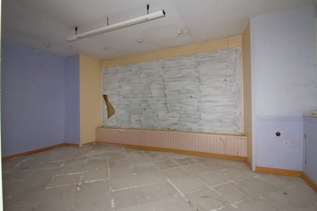 Commercial for sale in Coín - € 750,000 (Ref: 9325417)