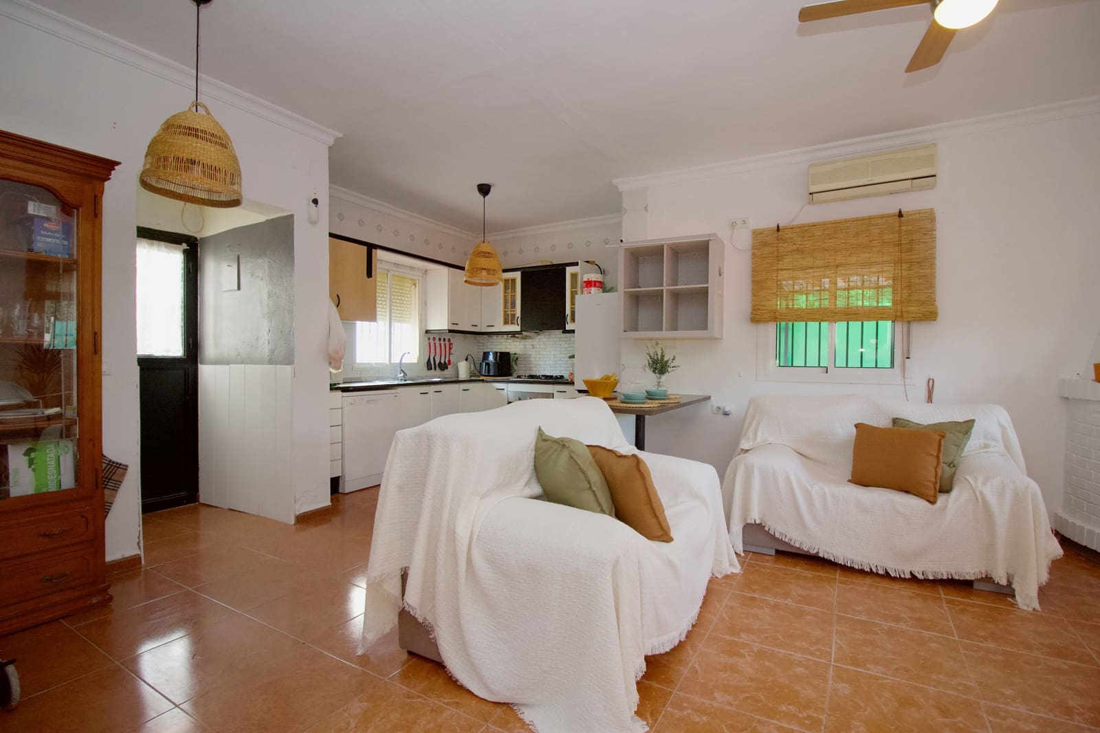 4 bedroom Finca/Country House for sale in Cartama with pool - € 342,000 (Ref: 9373881)