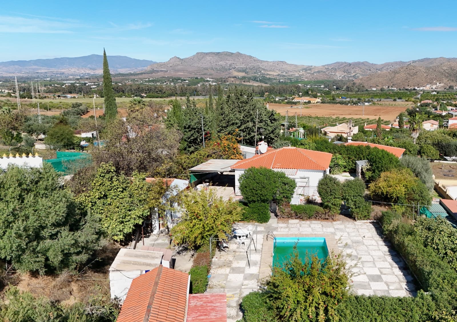 4 bedroom Finca/Country House for sale in Cartama with pool - € 342,000 (Ref: 9373881)