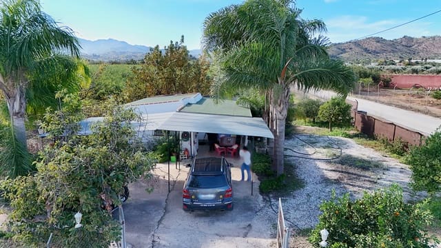 2 bedroom Finca/Country House for sale in Coín with garage - € 286,500 (Ref: 9414870)