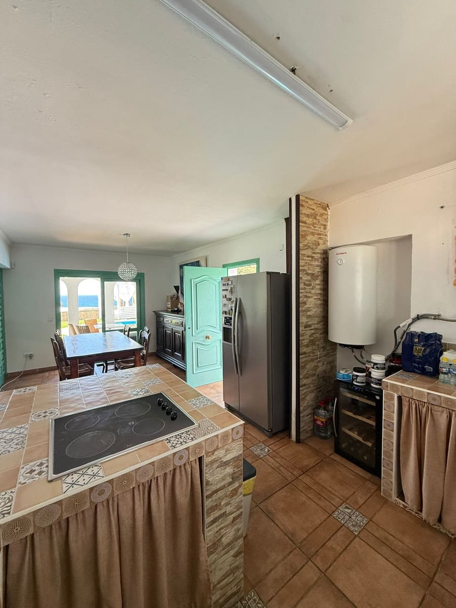 2 soverom Villa til salgs i Benalmadena med svømmebasseng garasje - € 840 000 (Ref: 9420099)