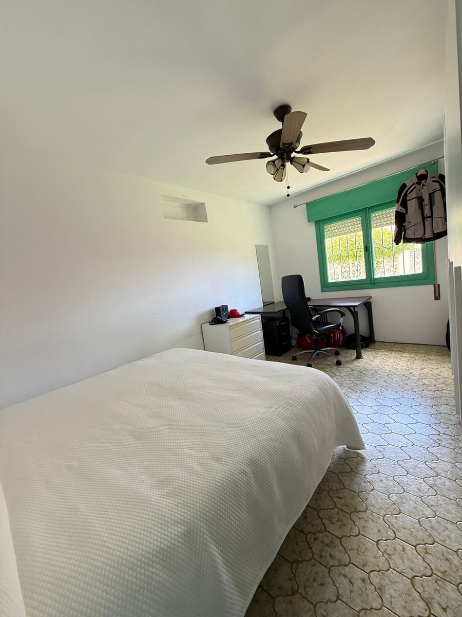 2 soverom Villa til salgs i Benalmadena med svømmebasseng garasje - € 840 000 (Ref: 9420099)