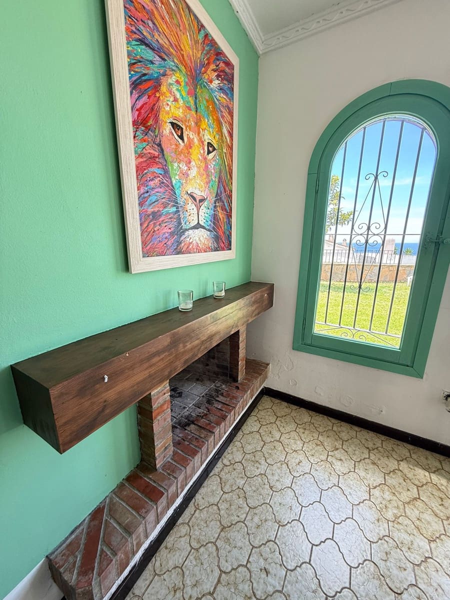 2 soverom Villa til salgs i Benalmadena med svømmebasseng garasje - € 840 000 (Ref: 9420099)