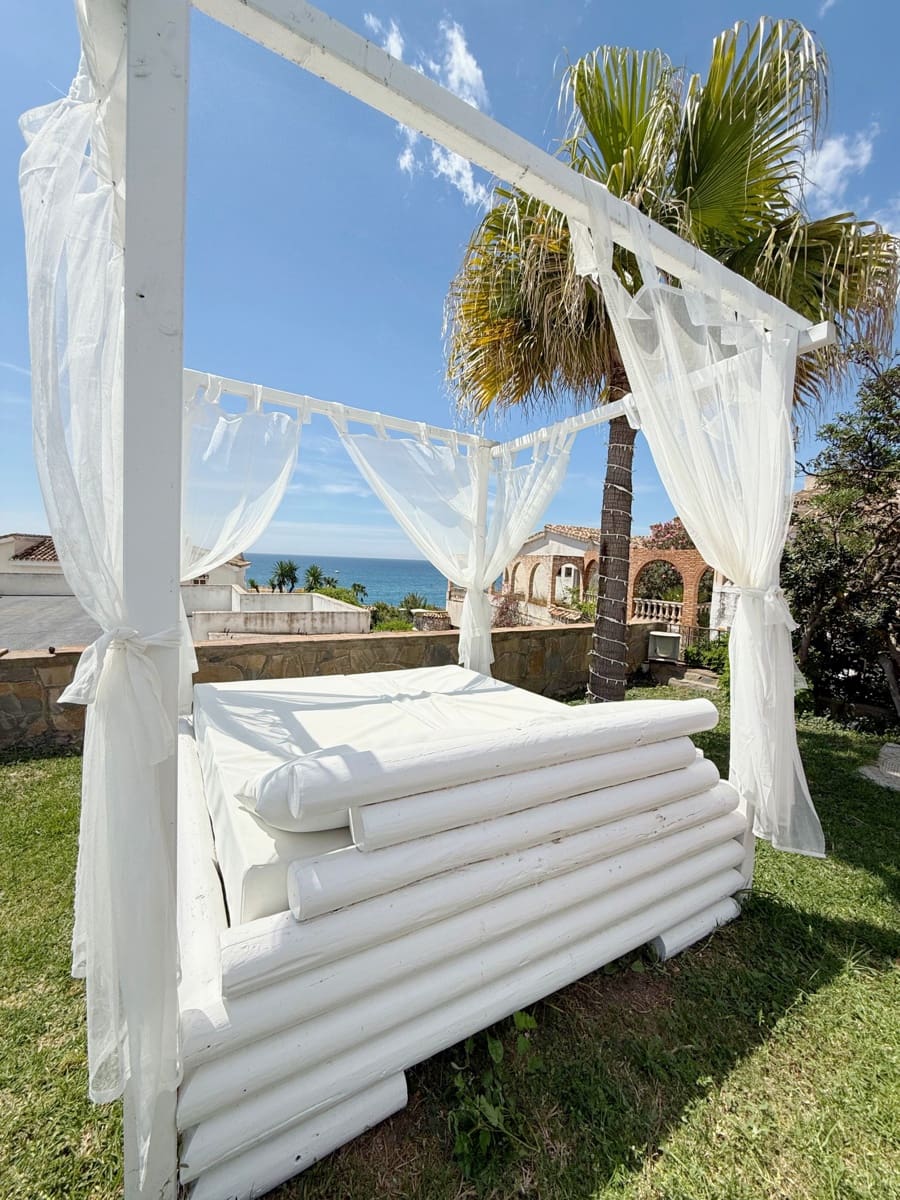 2 soverom Villa til salgs i Benalmadena med svømmebasseng garasje - € 840 000 (Ref: 9420099)