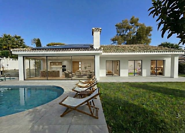 2 soverom Villa til salgs i Benalmádena med svømmebasseng garasje - € 1 250 000 (Ref: 9420099)