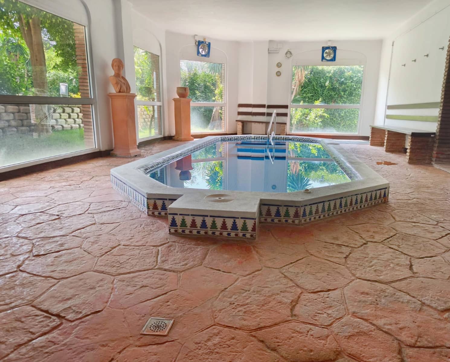 3 Zimmer Apartment zu verkaufen in Torremolinos mit Pool Garage - 435.000 € (Ref: 9436140)