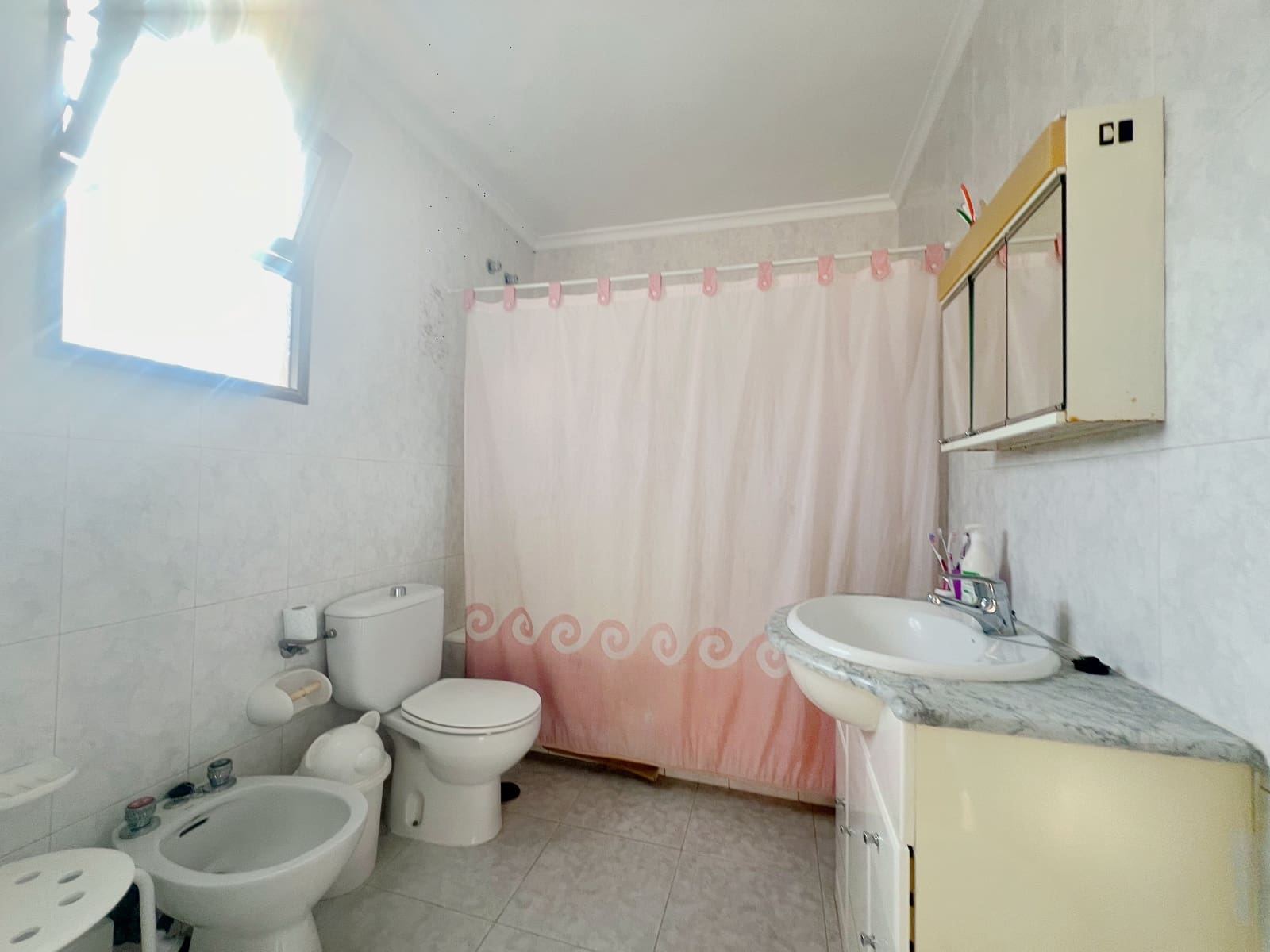 4 soverom Hus til salgs i Coin med svømmebasseng garasje - € 345 000 (Ref: 9449716)