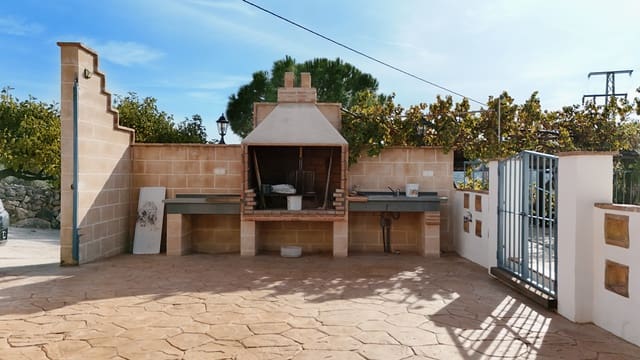 4 soverom Hus til salgs i Coín med svømmebasseng garasje - € 345 000 (Ref: 9449716)