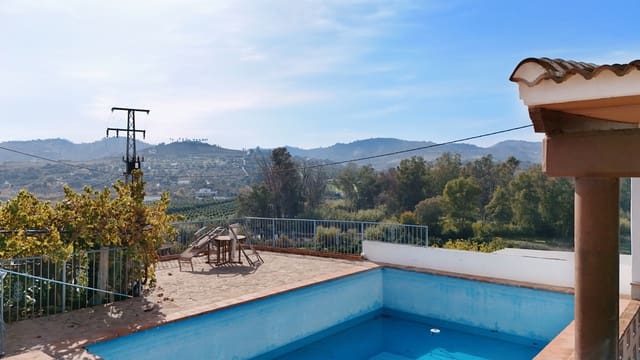 4 soverom Hus til salgs i Coín med svømmebasseng garasje - € 345 000 (Ref: 9449716)