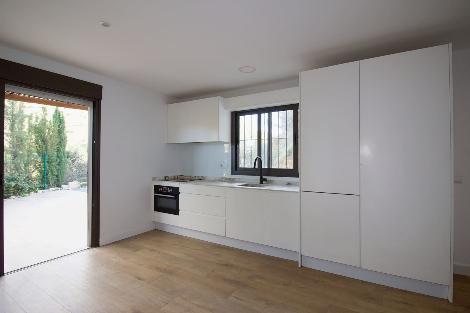 2 soveværelse Finca/Landehus til leje i Coin med swimmingpool - € 1.400 (Ref: 9500290)