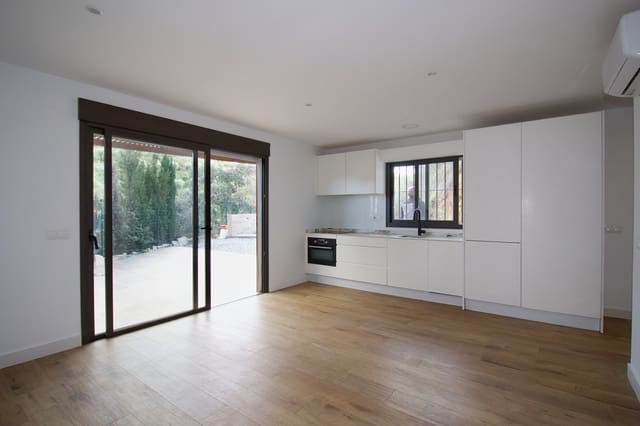 2 soveværelse Finca/Landehus til leje i Coín med swimmingpool - € 1.400 (Ref: 9500290)