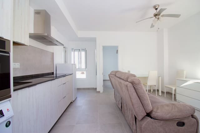 1 soveværelse Lejlighed til leje i Coín - € 700 (Ref: 9500291)